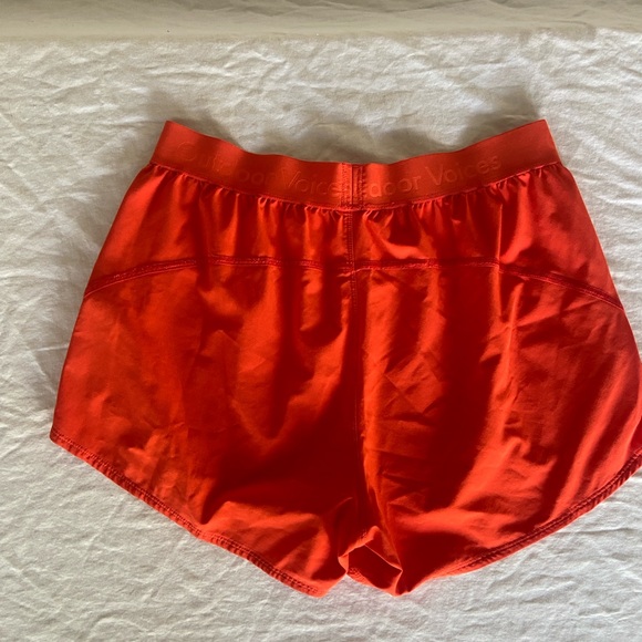 Outdoor Voices Rare Relay Shorts in Flame poppy - Picture 8 of 9
